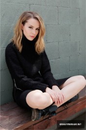 Bridgit Mendler Fotoğrafı