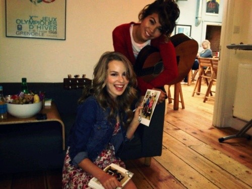 Bridgit Mendler Fotoğrafı