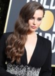 ‘13 Reasons Why’ Yıldızı Katherine Langford Netflix'in Yeni Dizisi ‘Cursed’de Başrol Oynayacak