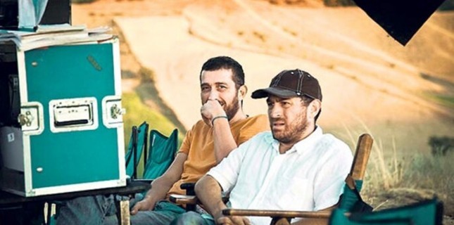 Bomba Kadrolu Azizler'in Çekimleri Başladı Bomba Kadrolu Azizler'in Çekimleri Başladı