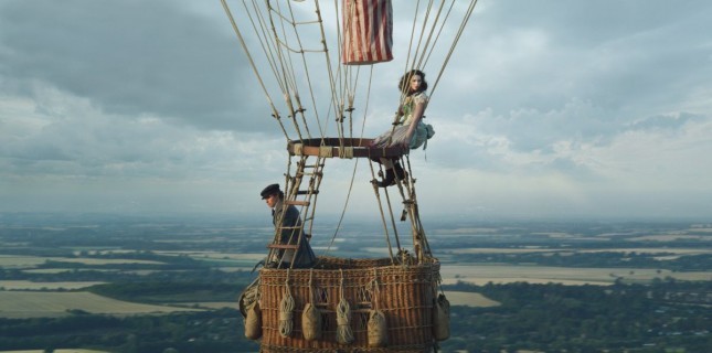 Eddie Redmayne'in Yeni Filmi The Aeronauts'tan İlk Görsel Geldi