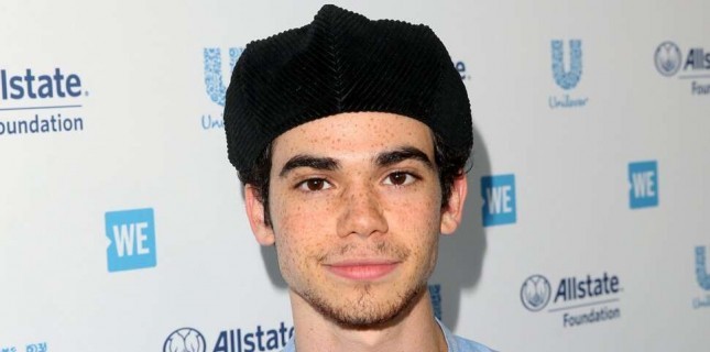 Eski Disney Yıldızı Cameron Boyce Vefat Etti Eski Disney Yıldızı Cameron Boyce Vefat Etti
