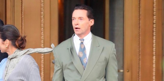 Hugh Jackman'ın Başrolünü Üstlendiği Bad Education'dan İlk Görsel