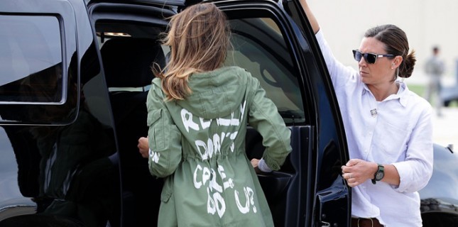 Jim Carrey'den Melania Trump'a Ağır Eleştiri