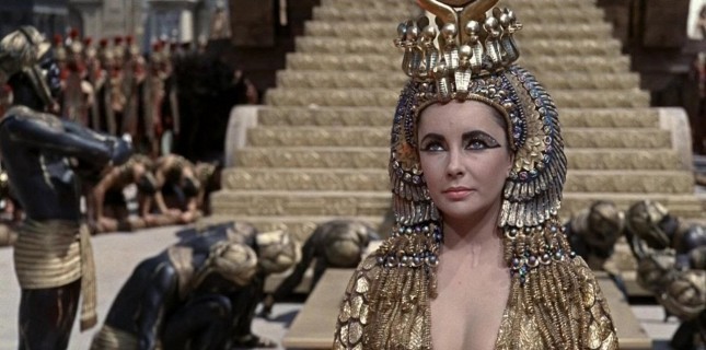 Yeni Cleopatra filminde bolca şiddet ve cinsellik olacak