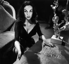 Vampira Fotoğrafları 1