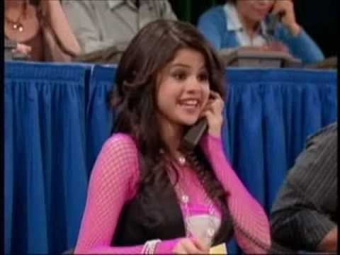 Alex Russo fotoğrafı