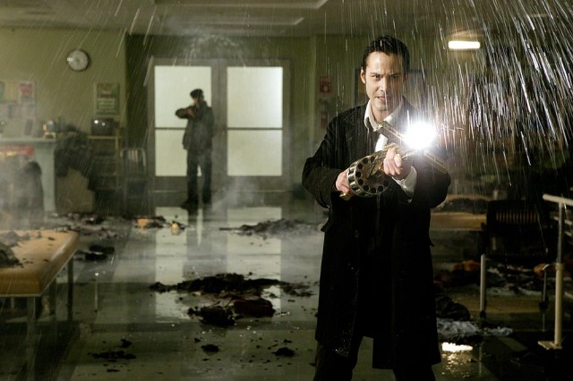 John Constantine fotoğrafı