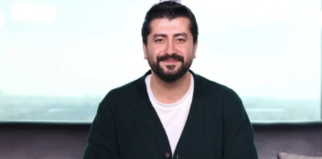 Onur Akbay Kimdir?
