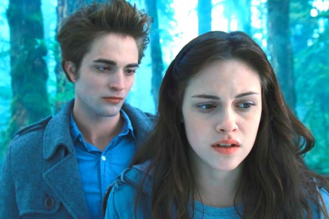 Bella: Ormanda Edward ile Yüzleşme Bella: Ormanda Edward ile Yüzleşme