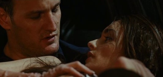 İnsan Sözleşmesi Fotoğrafı