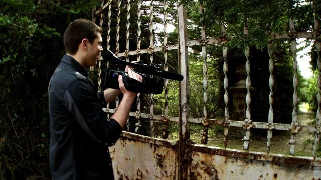 Atrocious fotoğrafı