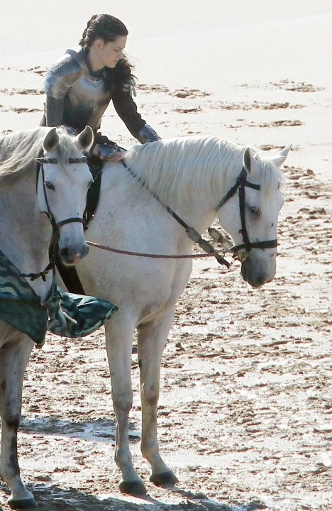 Pamuk Prenses ve Avcı Fotoğrafı