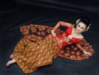 The Red Kebaya fotoğrafı