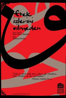 Etek Izlerini Silmeden (2010) afişi