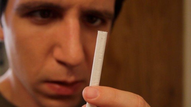 Nicotine Stains fotoğrafı