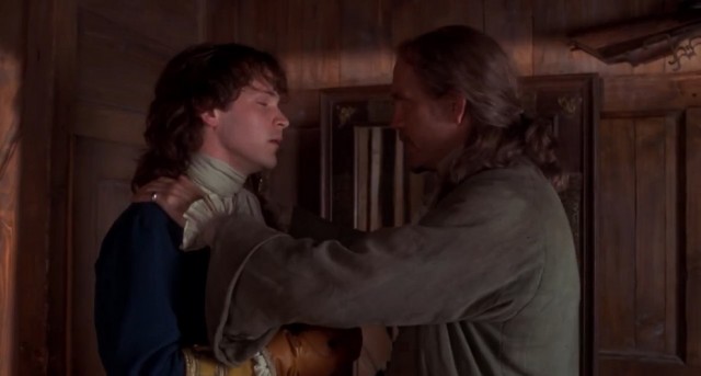 Demir Maskeli Adam fotoğrafı