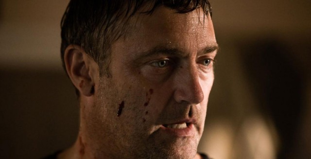 The Holding Fotoğrafı