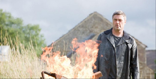 The Holding Fotoğrafı