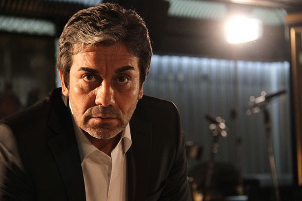 Kolpaçino: Bomba Fotoğrafı