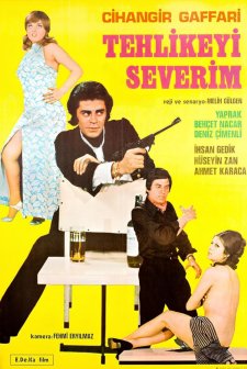 Tehlikeyi Severim (1971) afişi