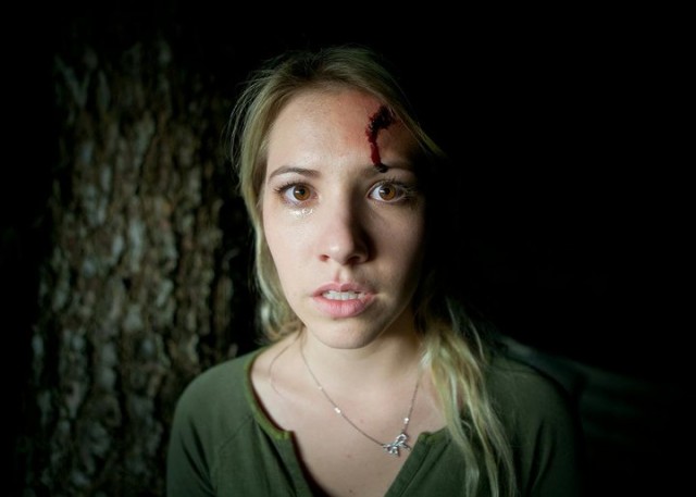 Mother's Red Dress fotoğrafı