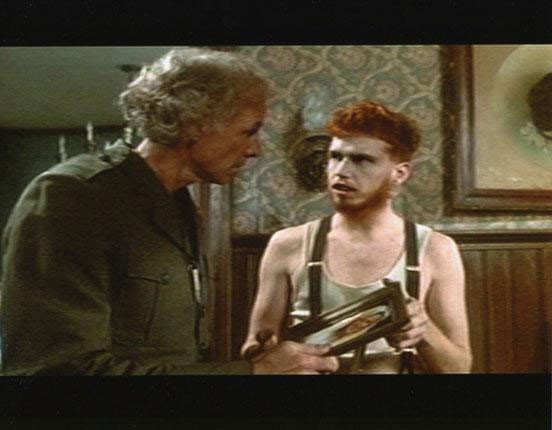 Meraklı Komşular fotoğrafı