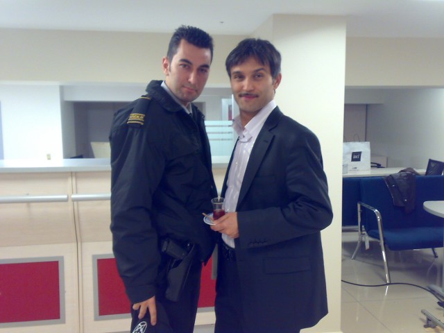 Papaz Kimde fotoğrafı