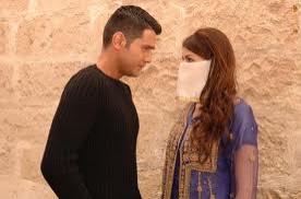 İki Yabancı Fotoğrafı