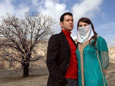 İki Yabancı Fotoğrafı