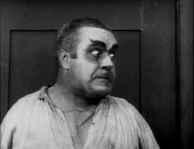 Easy Street Fotoğrafı