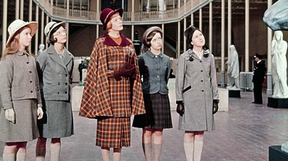 Genç Kızlar fotoğrafı