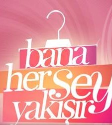 Bana Her şey Yakışır (2011) afişi