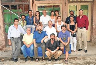 Ay Büyürken Uyuyamam Fotoğrafı