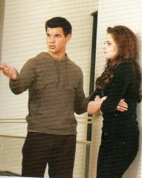 Alacakaranlık Efsanesi: Şafak Vakti Bölüm 2 Fotoğrafı