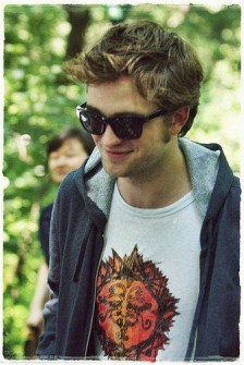 Alacakaranlık Efsanesi: Şafak Vakti Bölüm 2 Fotoğrafı