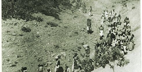 Kara Vagon:38 Dersim Sürgünleri Fotoğrafı