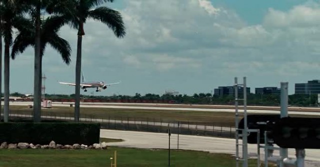 Aklı Havada Fotoğrafı