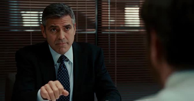 Aklı Havada Fotoğrafı