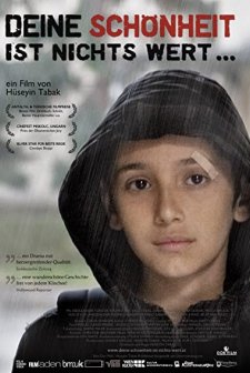 Güzelliğin On Par' Etmez (2012) afişi