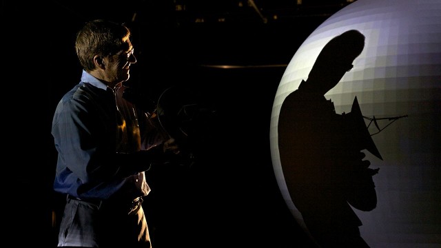 Plüton'la Karşılaşma fotoğrafı