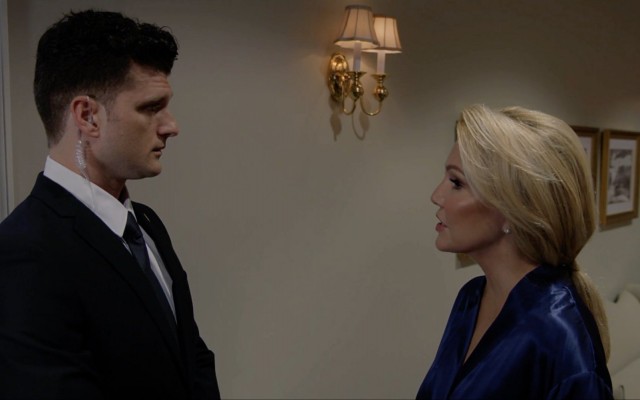 Too Close to Home Fotoğrafı