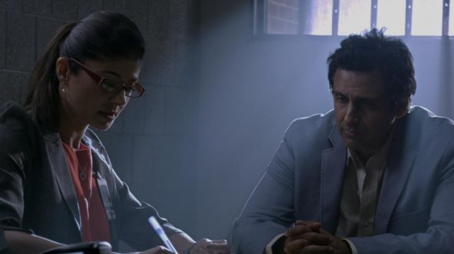 Mirror Game Fotoğrafı