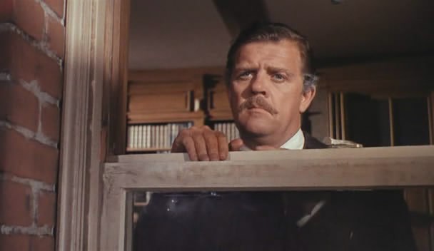 Onları Yükseğe As Fotoğrafı