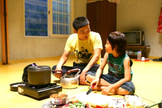 Cracked Eggs And Noodles fotoğrafı