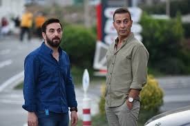 Aykut Enişte 2 Fotoğrafı