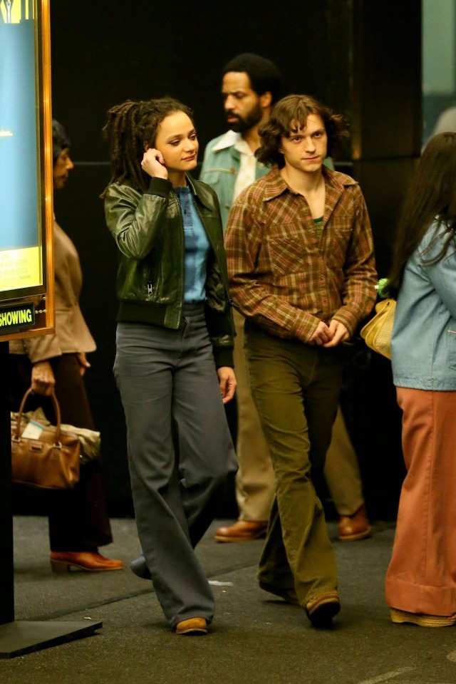 The Crowded Room Fotoğrafı