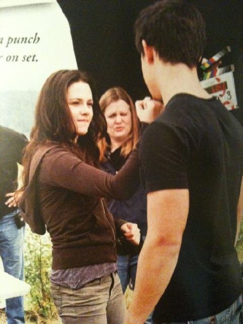 Alacakaranlık Efsanesi: Tutulma Fotoğrafı