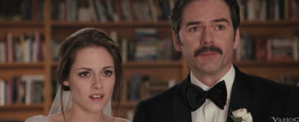 Alacakaranlık Efsanesi: Şafak Vakti Bölüm 1 Fotoğrafı