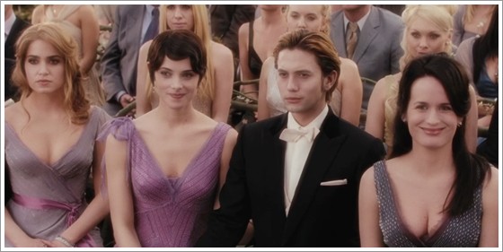 Alacakaranlık Efsanesi: Şafak Vakti Bölüm 1 Fotoğrafı